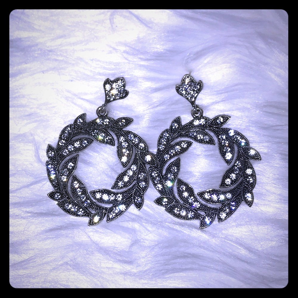 Bebe/earrings